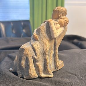 🩶Willow Tree The Quilt. Wrapped in love! Excellent condition!